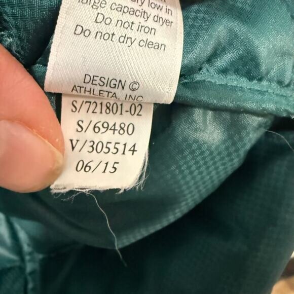 Athleta Women's Down With It Jacket Coat Hooded Puffer Quilted Teal Medium - Picture 8 of 9